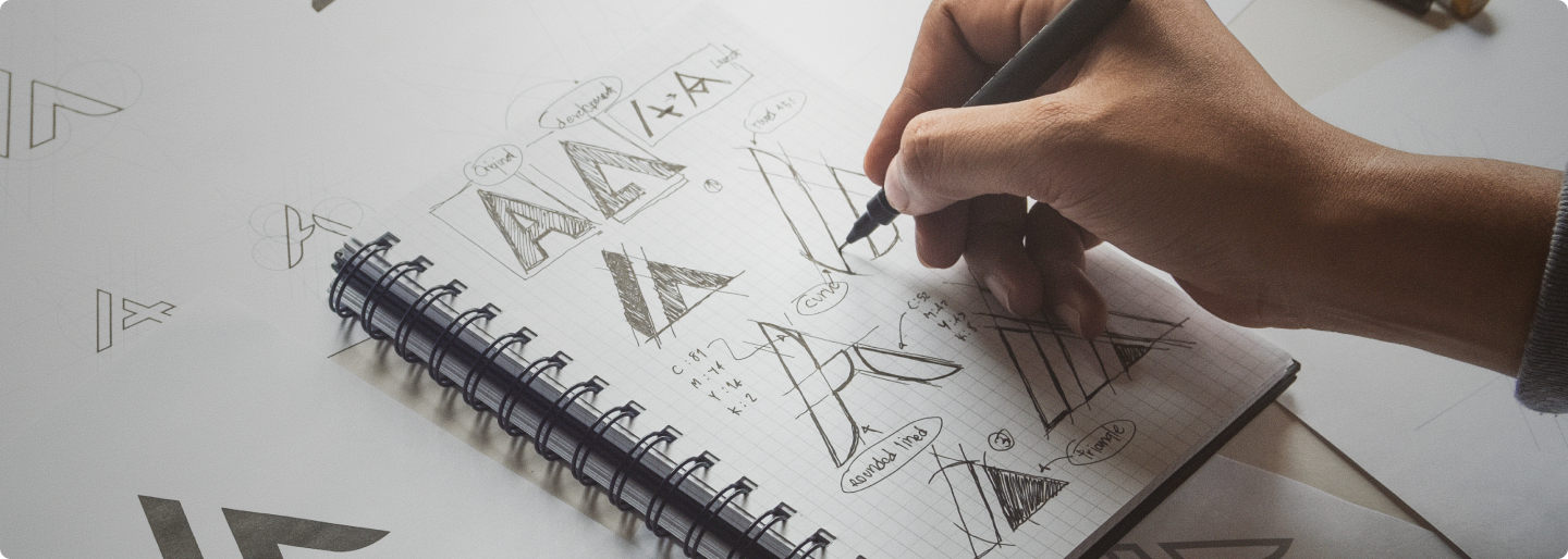 jak wyglada proces tworzenia logo
