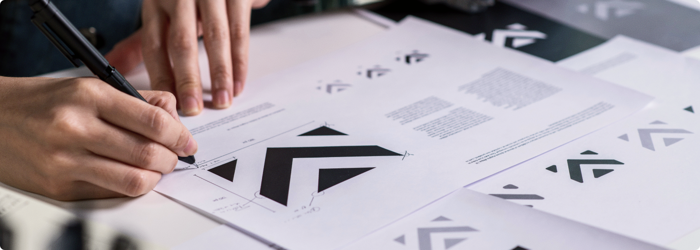 Logo, logotyp i identyfikacja wizualna - zakres, ceny i decyzje biznesowe